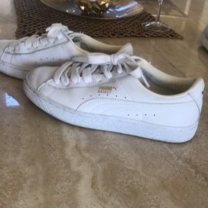 Authentic Puma basket classic sneakers